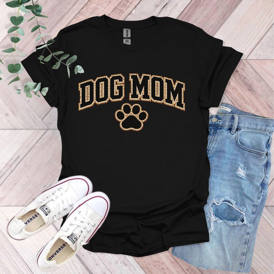 Dog Mom Leopard Print T-Shirt