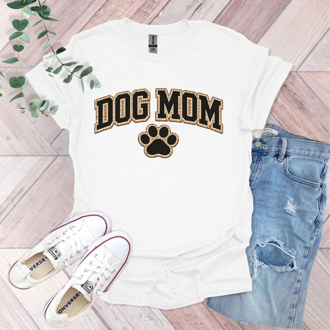Dog Mom Leopard Print T-Shirt