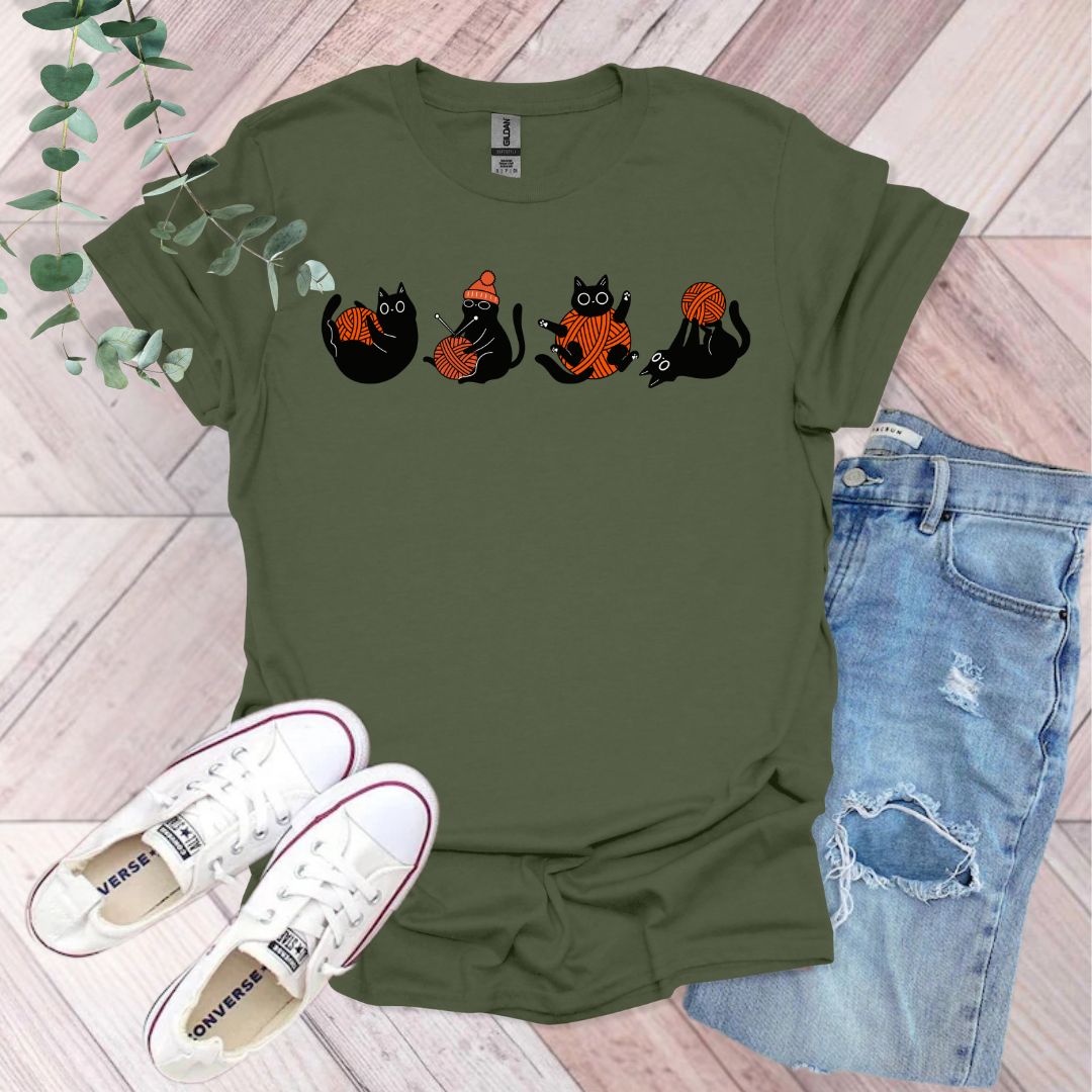 Cute Black Cats Yarn T-Shirt