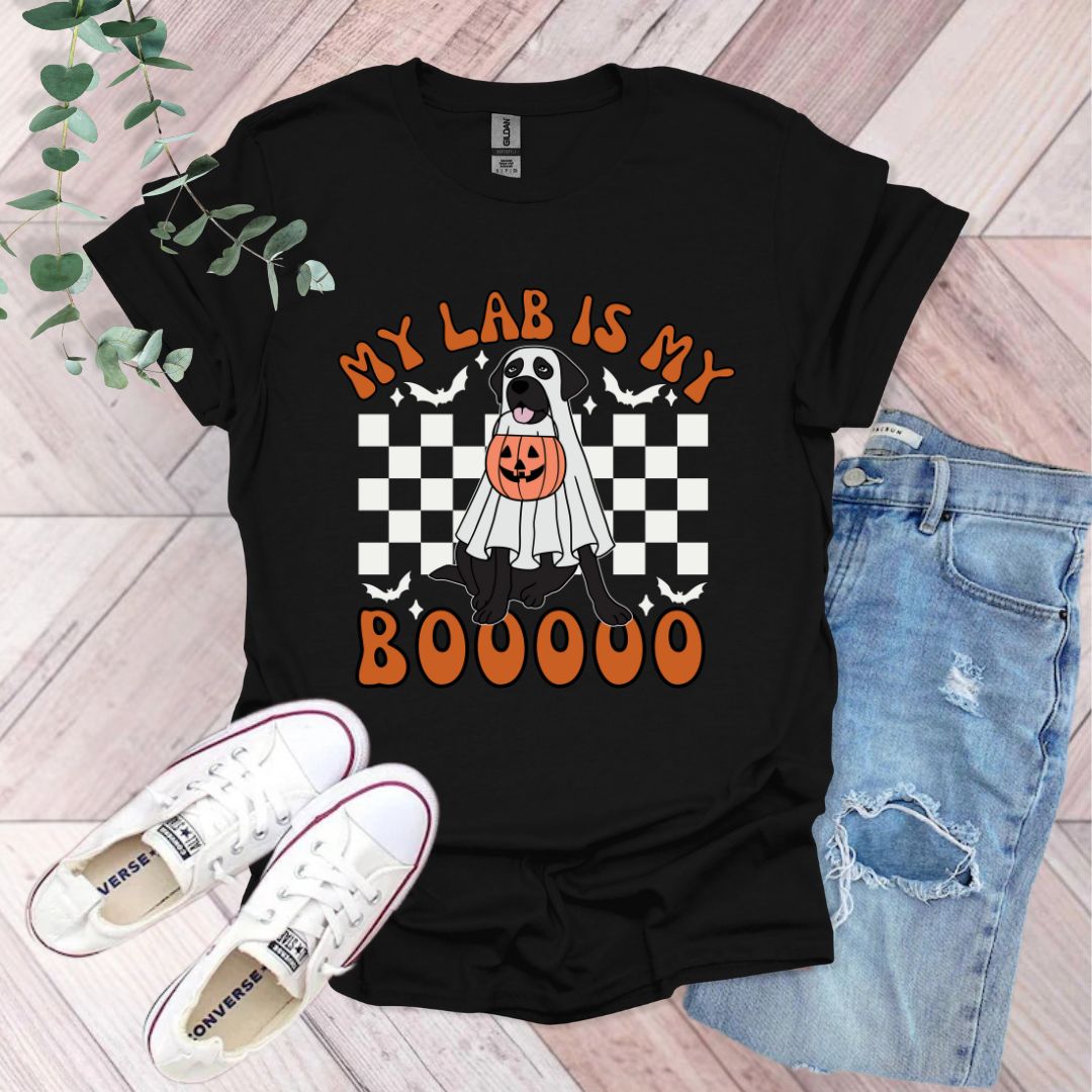 a black shirt that says my lab is my boooo