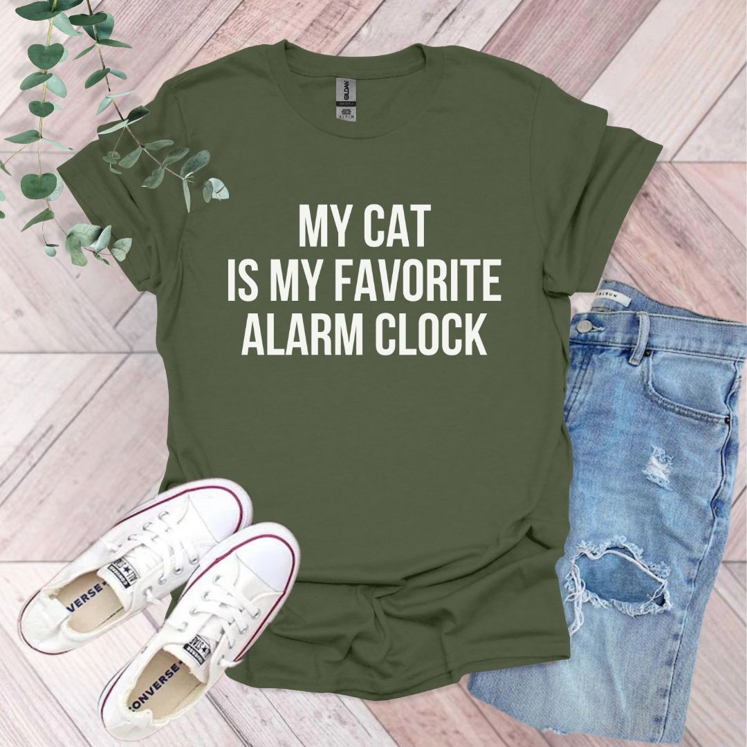 a t - shirt that says, my cat is my favorite alarm clock
