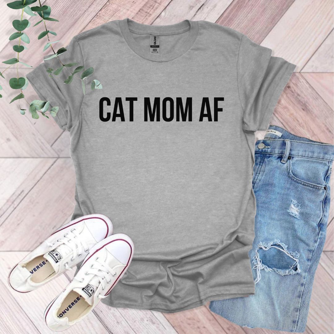a t - shirt with the words cat mom af on it
