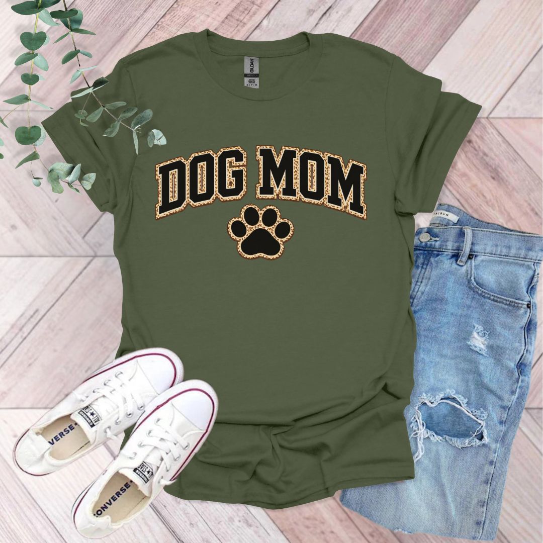 Dog Mom Leopard Print T-Shirt