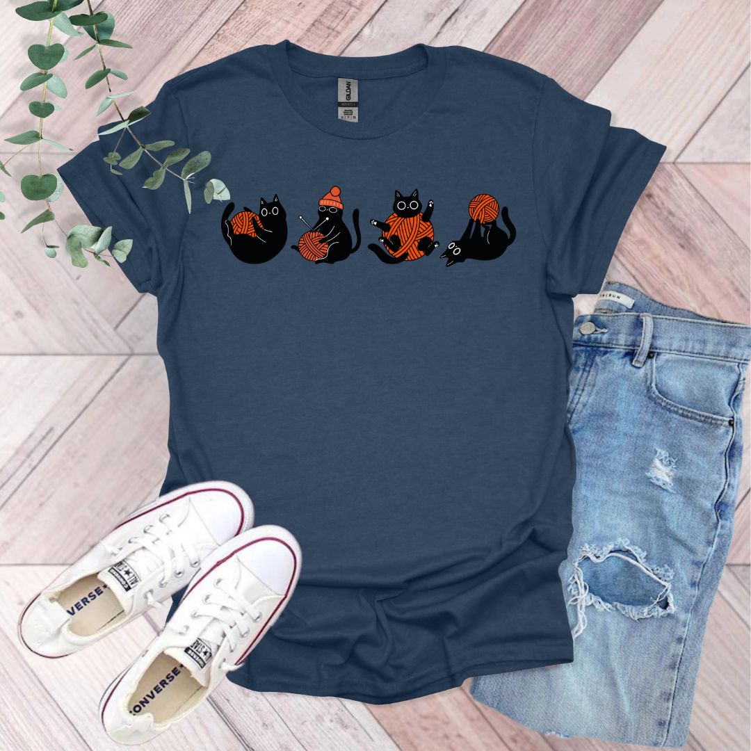 Cute Black Cats Yarn T-Shirt
